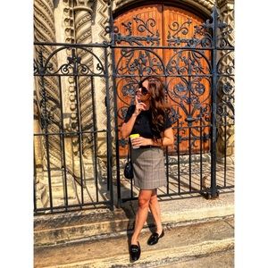 Meet your Posher, Rena